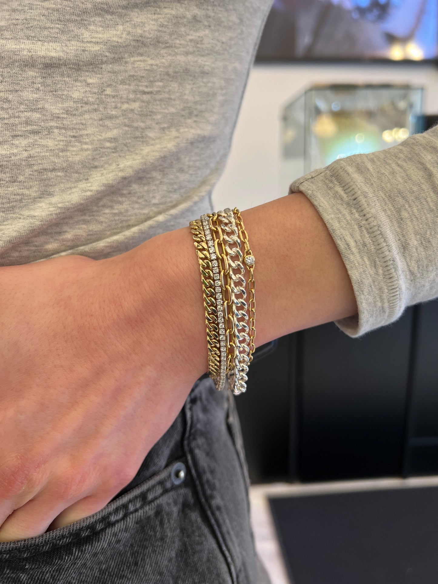 WG 3 CTW Line Bracelet